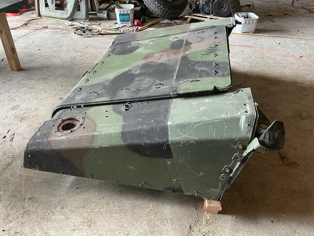 Am general - humvee - slantback - nxt 360 - gepantserd dak - afbeelding 14 van  16