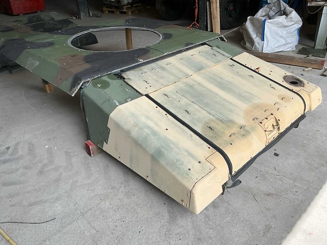 Am general - humvee - slantback - nxt 360 - gepantserd dak - afbeelding 15 van  21