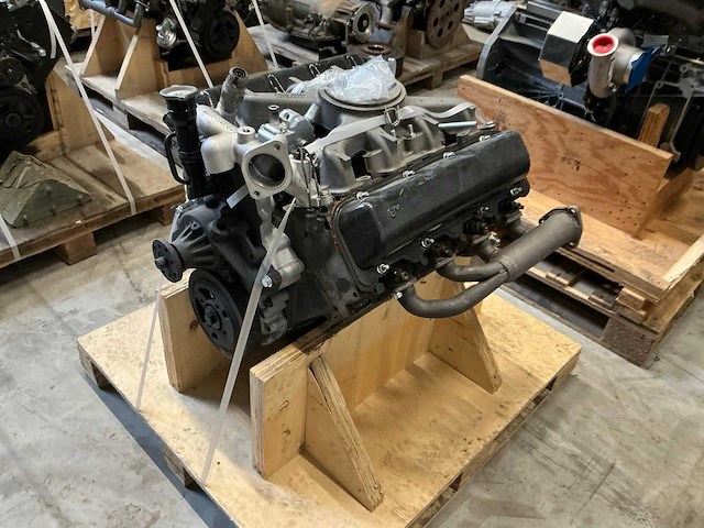 Am general dieselmotor v8 - afbeelding 9 van  10