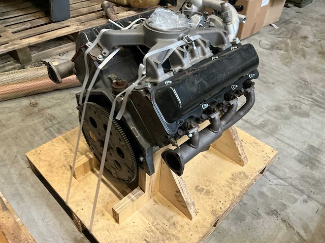 Am general dieselmotor v8 - afbeelding 10 van  10