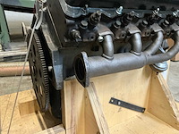 Am general dieselmotor v8 - afbeelding 4 van  10