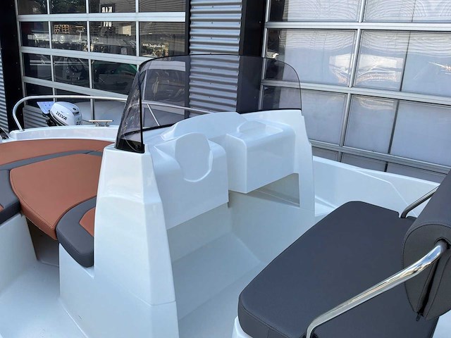 Am yacht am 520 consoleboot - afbeelding 2 van  24