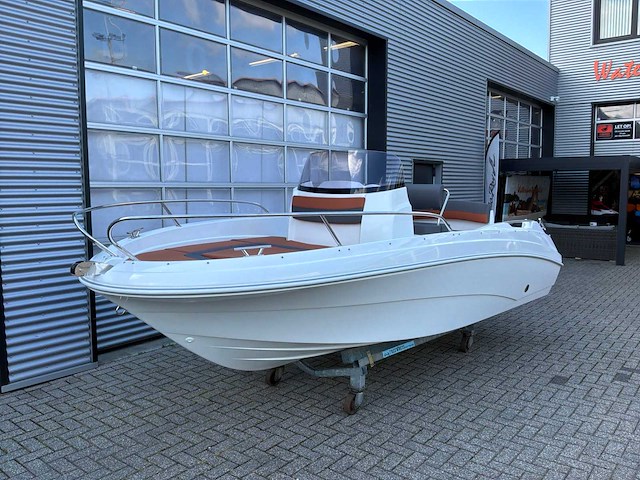 Am yacht am 520 consoleboot - afbeelding 1 van  24