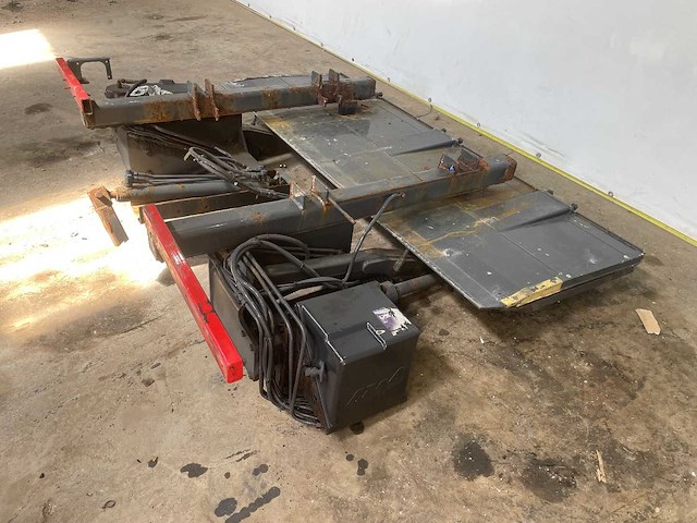 Ama - 2008 - 20 kk - laadklep 2000 kg - afbeelding 2 van  7