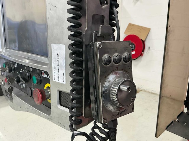 Amada - 2004 - hfp 80-25 sf - cnc-kantbank - afbeelding 7 van  13