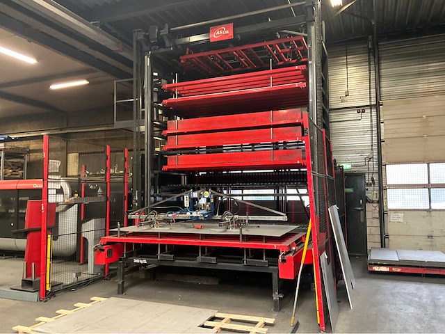 Amada - 2016 - lc3015 f1 nt - cnc lasersnijmachine met automatisatie toren - afbeelding 6 van  25