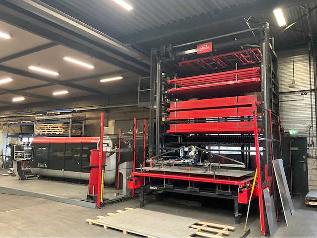 Amada - 2016 - lc3015 f1 nt - cnc lasersnijmachine met automatisatie toren - afbeelding 10 van  25