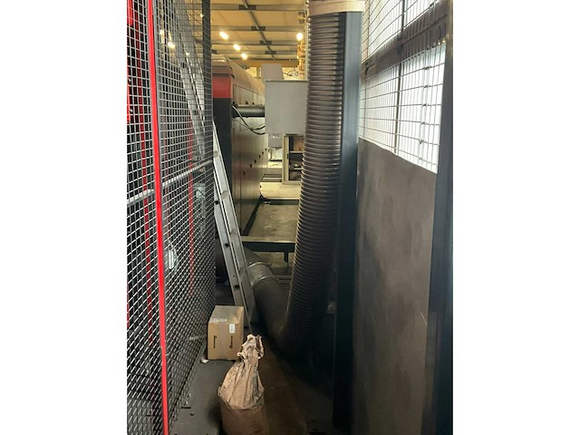 Amada - 2016 - lc3015 f1 nt - cnc lasersnijmachine met automatisatie toren - afbeelding 22 van  25