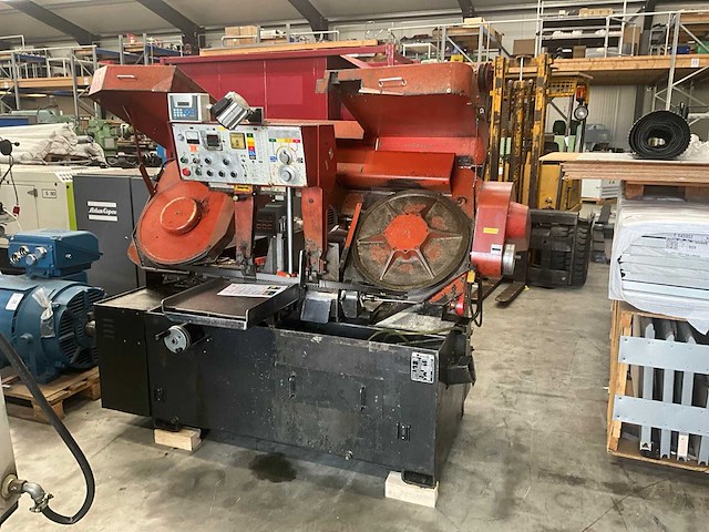 Amada - ha-400w - bandzaag - 2001 - afbeelding 10 van  17