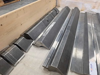 Amada - kantbank gereedschap - afbeelding 4 van  5