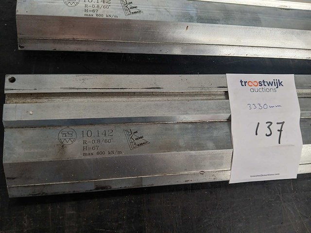 Amada - ukb 10142 - boven gereedschap - afbeelding 4 van  4