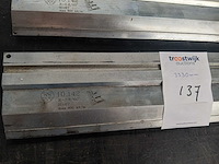 Amada - ukb 10142 - boven gereedschap - afbeelding 4 van  4