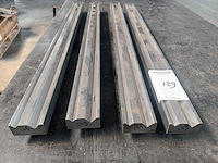 Amada - v-10/v-18 - onder gereedschap - afbeelding 1 van  3