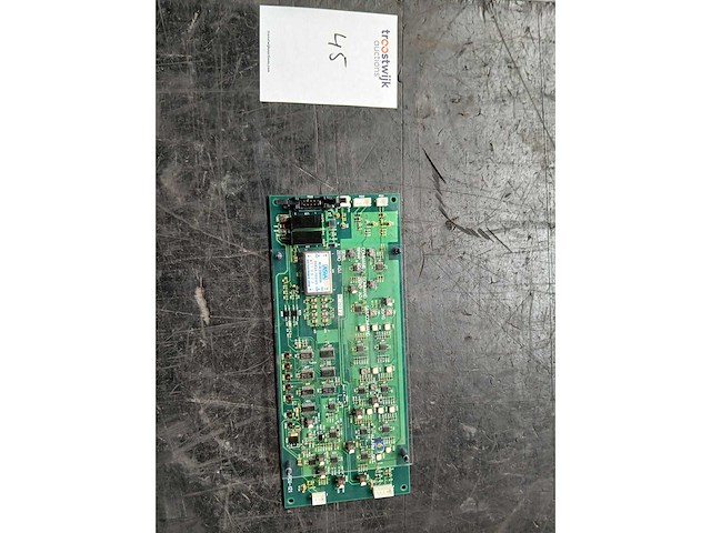 Amada fo laser - pcu-121 - gas controller - afbeelding 1 van  4