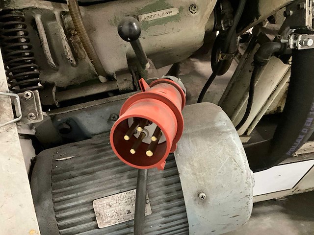 Amada h-250sa metaal bandzaagmachine - afbeelding 11 van  11