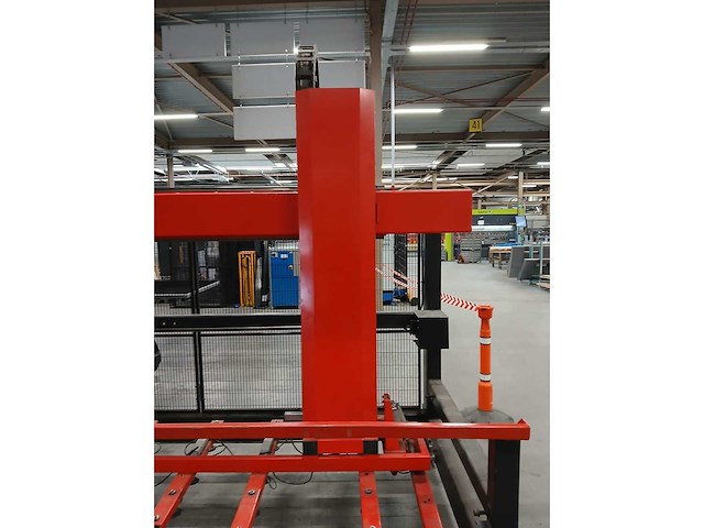 Amada-lki - 2010 - mp250m - laad- en ontlaadstation voor amada-plaatbewerkingsmachines - afbeelding 2 van  4