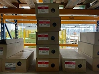 Amann serafil doos conus 30.3 garen (24x) - afbeelding 1 van  7