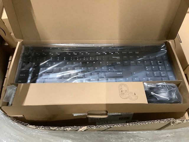 Amazon draadloos toetsenbord en muis (113x) - afbeelding 5 van  7