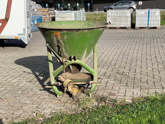Amazone - ek 300 - kunstmest strooier - afbeelding 2 van  8