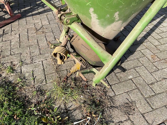 Amazone - ek 300 - kunstmest strooier - afbeelding 6 van  8