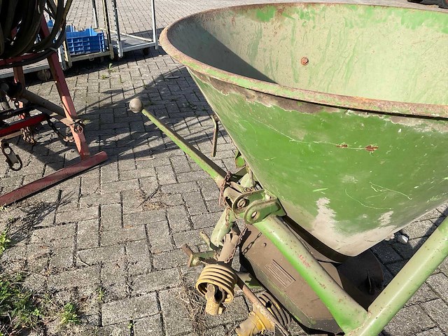 Amazone - ek 300 - kunstmest strooier - afbeelding 7 van  8