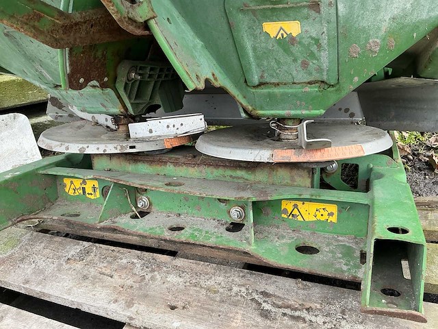 Amazone 1402 kunstmeststrooier - afbeelding 9 van  12