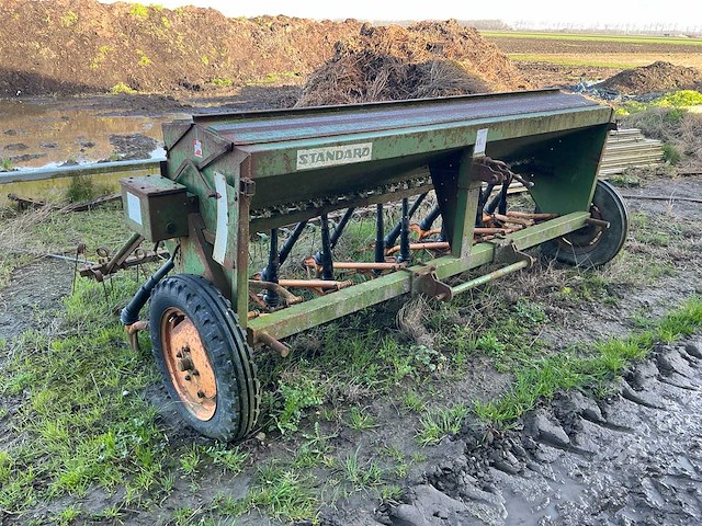 Amazone d7 typ 30 zaaimachine - afbeelding 4 van  9