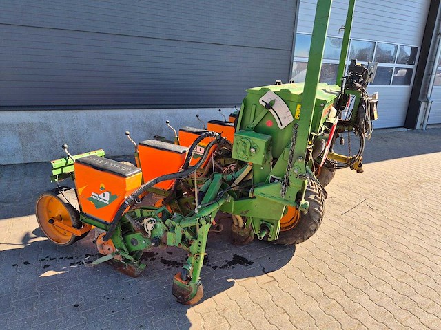 Amazone ed 451-k maiszaaimachine - afbeelding 13 van  18