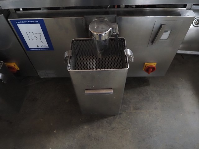 Ambach - afbeelding 2 van  14