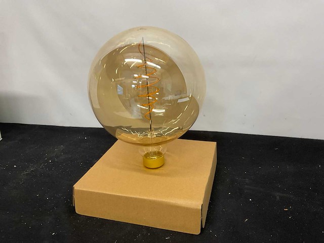 Amber led-lamp - afbeelding 1 van  3