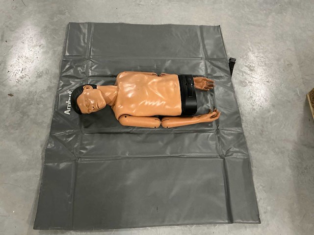 Ambu reanimatie pop - afbeelding 2 van  5