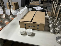 Amc kunststof bekers en sausflessen (56x) - afbeelding 1 van  6