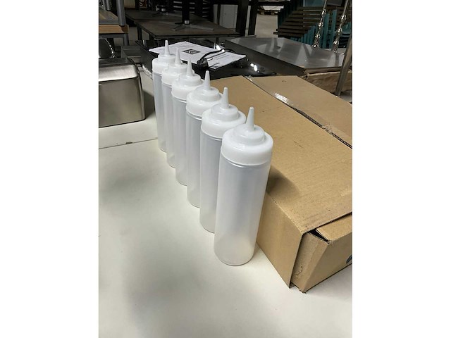 Amc kunststof bekers en sausflessen (56x) - afbeelding 6 van  6