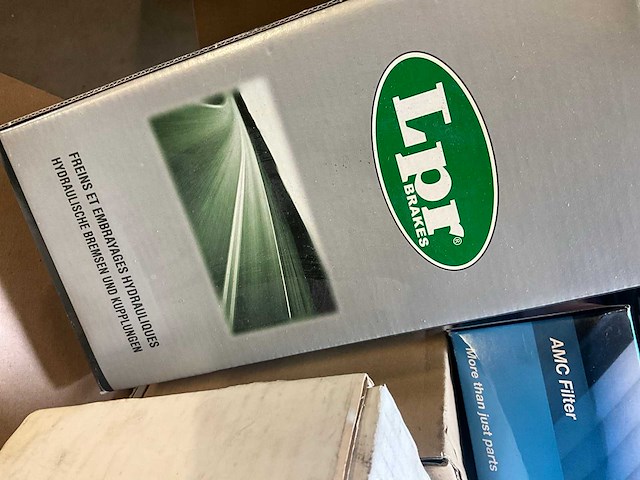 Amc / lampa / lpr / kavo / eurol / - mix pallet - partij auto onderdelen - afbeelding 16 van  26