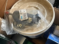 Amc / lampa / lpr / kavo / eurol / - mix pallet - partij auto onderdelen - afbeelding 24 van  26