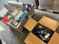 Amc / lampa / lpr / kavo / eurol / - mix pallet - partij auto onderdelen - afbeelding 2 van  26