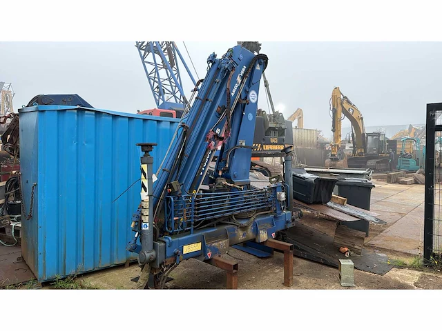 Amco veba v105003s 5.2t hydraulische autolaadkraan - afbeelding 1 van  6
