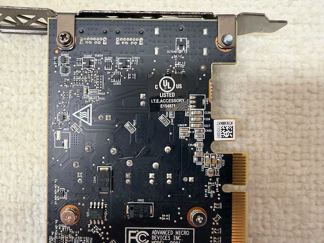 Amd - radeon pro wx 3100 - radeon pro - workstation videokaart (3x) - afbeelding 2 van  15