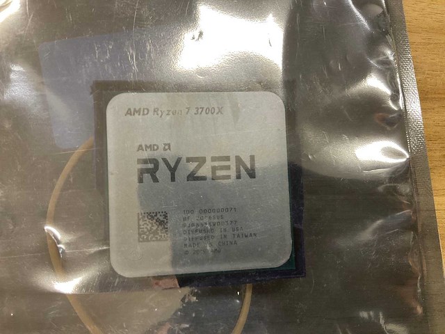 Amd ryzen 7 3700x processor - afbeelding 2 van  2