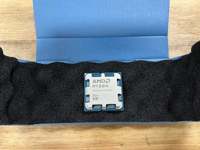 Amd ryzen 7 9800x3d - afbeelding 3 van  4