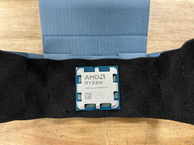 Amd ryzen 9 9950x3d - afbeelding 3 van  4