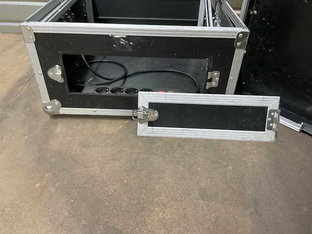 American audio flightcase - afbeelding 5 van  5