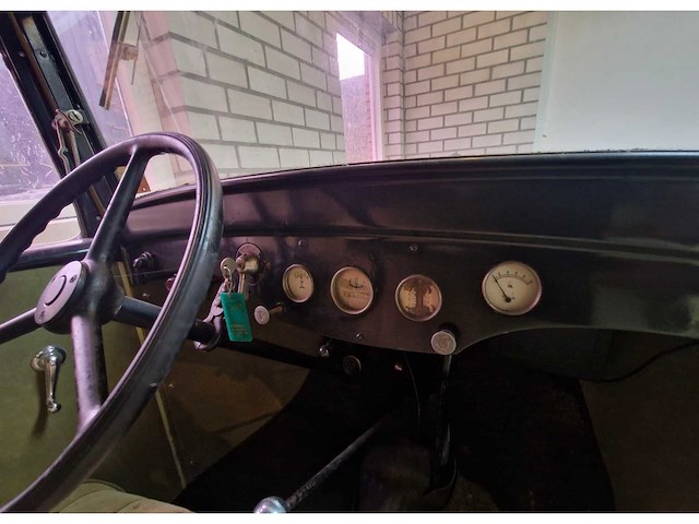 American austin 5-window coupe oldtimer - afbeelding 3 van  8