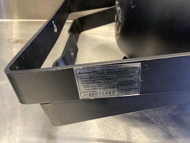 American dj - 64b led pro can - dmx par (3x) - in flightcase - afbeelding 9 van  12