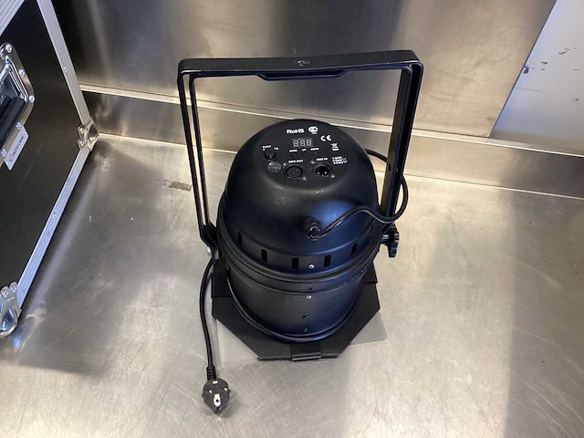 American dj 64b led pro can dmx par set - in flightcase - afbeelding 5 van  12