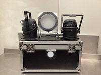 American dj 64b led pro can dmx par set - in flightcase - afbeelding 1 van  12