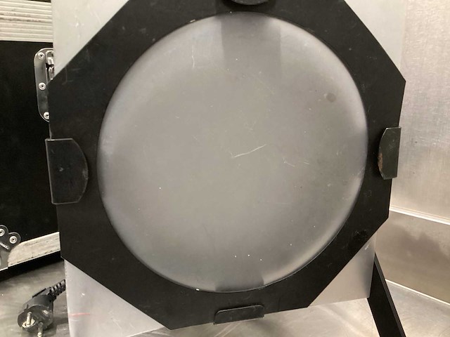 American dj 64b led pro can dmx par set - in flightcase - afbeelding 11 van  12