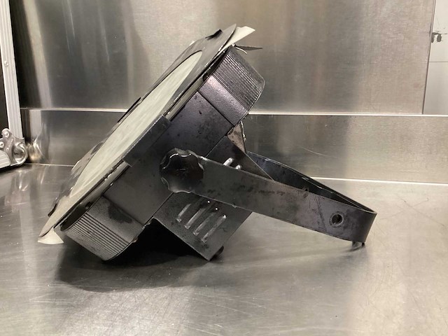 American dj flat par qa12 dmx set - in flightcase - afbeelding 12 van  12