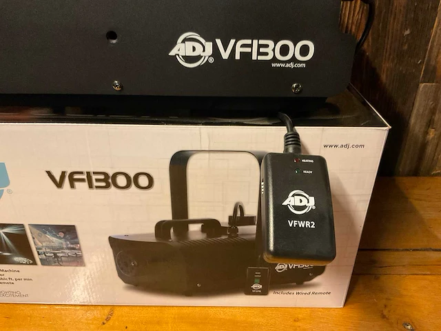 American dj vf1300 mobiele rookmachine - 1300 watt - afbeelding 11 van  13