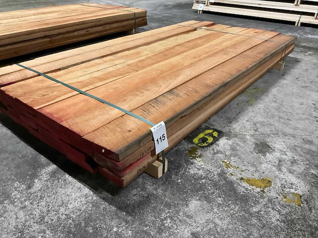 Amerikaans kersen planken 33 mm ca. 0,284 m³ - afbeelding 1 van  3